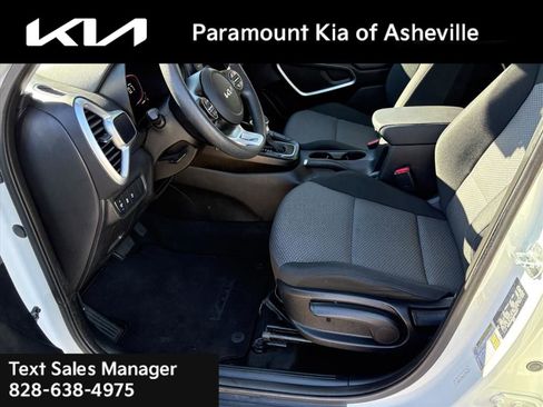 Used 2024 Kia Soul LX w/ Option Group 015 image 15