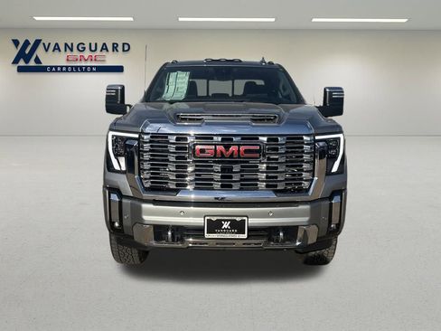 New 2026 GMC Sierra 2500 Denali w/ Denali Reserve Package image 9