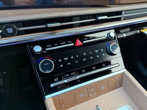 New 2026 Hyundai Santa Fe Limited AWD/4WD image 28