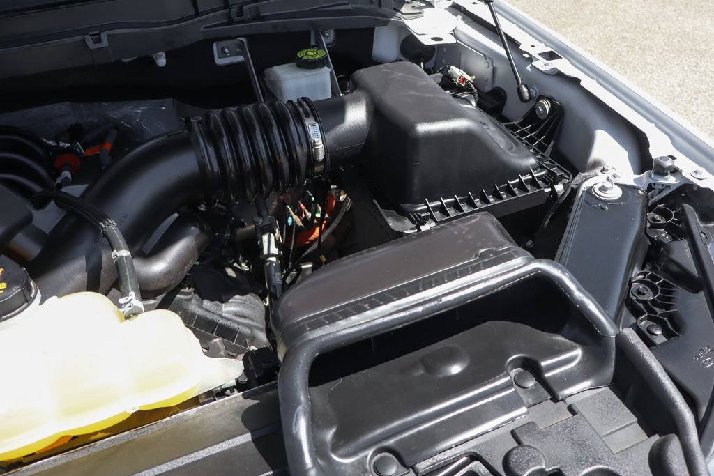 Used 2022 Ford F150 Lariat w/ Equipment Group 502A High AWD/4WD image 17