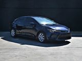 Used 2021 Toyota Corolla LE image 3