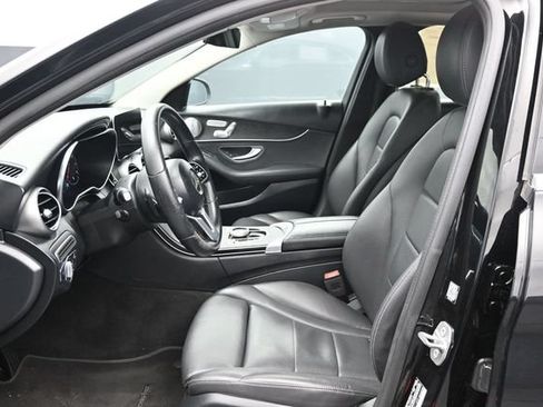 Used 2021 Mercedes-Benz C 300 Sedan w/ Premium Package image 7