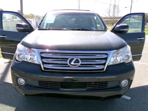 Used 2013 Lexus GX 460 w/ Comfort Plus Pkg image 7