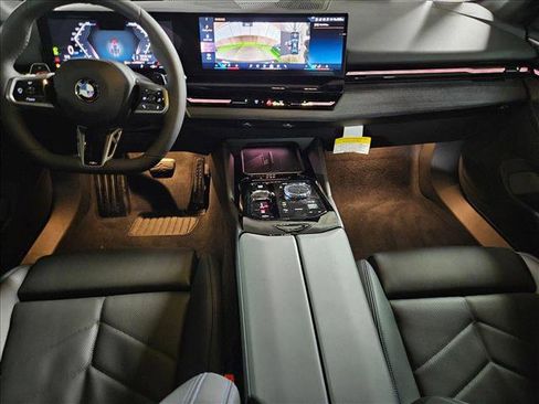 New 2026 BMW 530i w/ Executive Package image 15