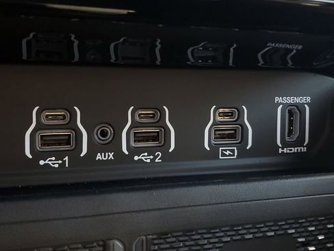 New 2026 RAM 3500 Limited image 33