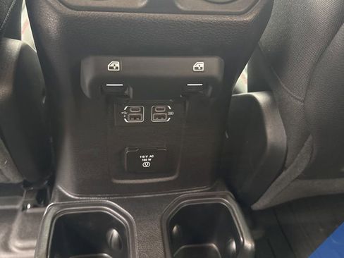 Used 2020 Jeep Wrangler Unlimited Rubicon image 21
