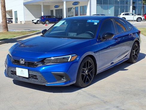 Certified 2024 Honda Civic Sport image 3