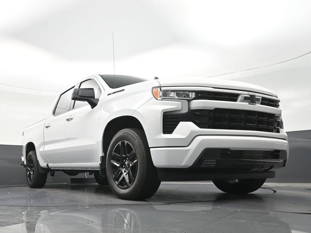 Used 2025 Chevrolet Silverado 1500 RST RWD image 30