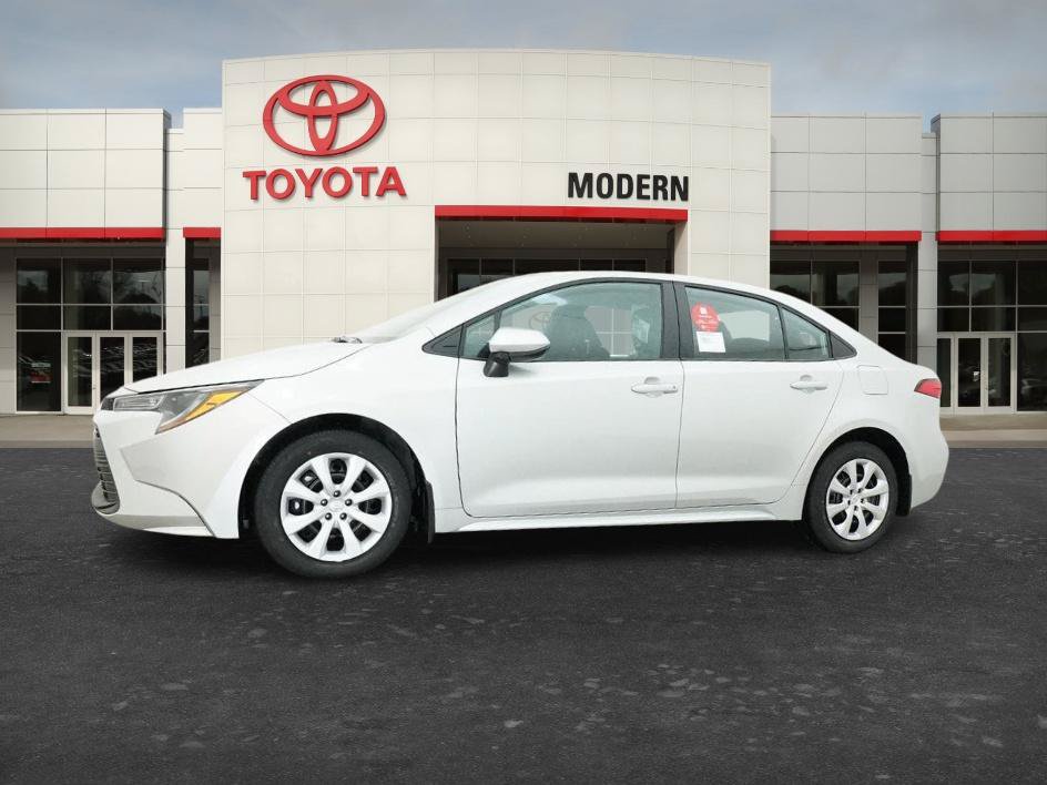 New 2027 Toyota Corolla LE FWD image 4
