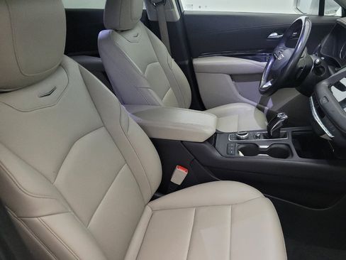 Used 2019 Cadillac XT4 Luxury image 21