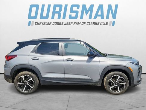 Used 2023 Chevrolet TrailBlazer RS FWD image 7