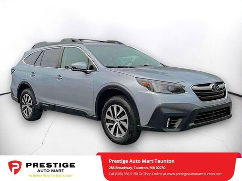 Used 2022 Subaru Outback Premium image 1