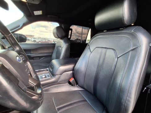 Used 2019 Ford Expedition Limited w/ Cargo Package AWD/4WD image 11