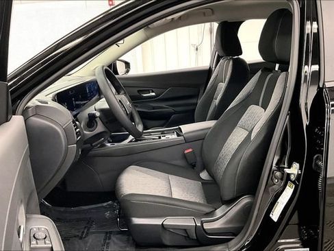New 2027 Nissan Sentra SV w/ Floor Mat Package FWD image 10