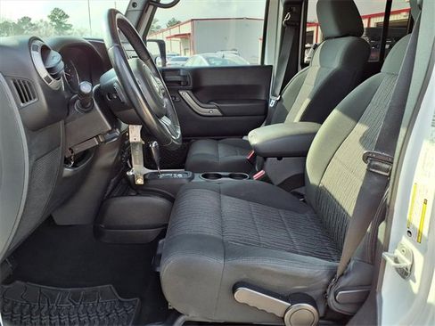 Used 2012 Jeep Wrangler Unlimited Sport image 16