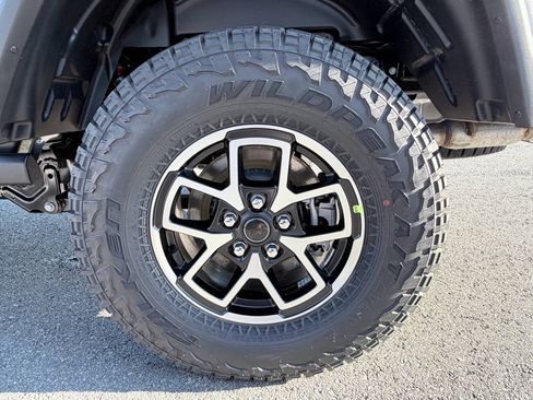 New 2026 Jeep Gladiator Rubicon image 30