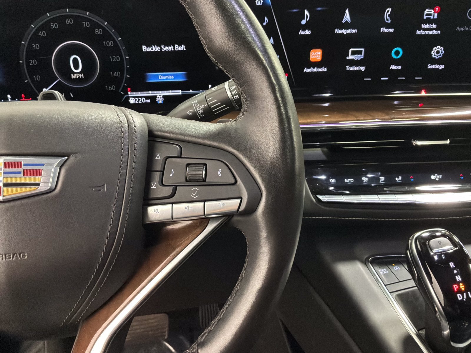 Used 2023 Cadillac Escalade ESV Sport Platinum w/ LPO, ONYX Package AWD/4WD image 20
