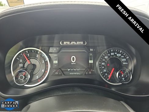 Used 2024 RAM 2500 Laramie w/ Safety Group AWD/4WD image 2