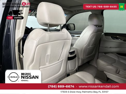 Used 2018 Cadillac Escalade Luxury image 28