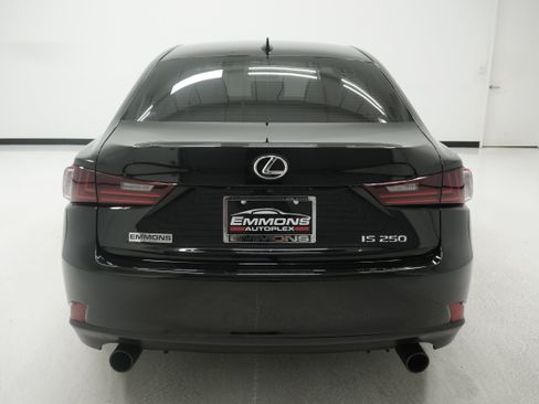 Used 2014 Lexus IS 250 RWD image 5