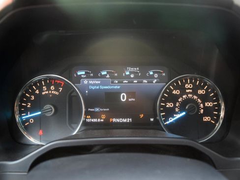 Used 2016 Ford F150 Lariat image 21