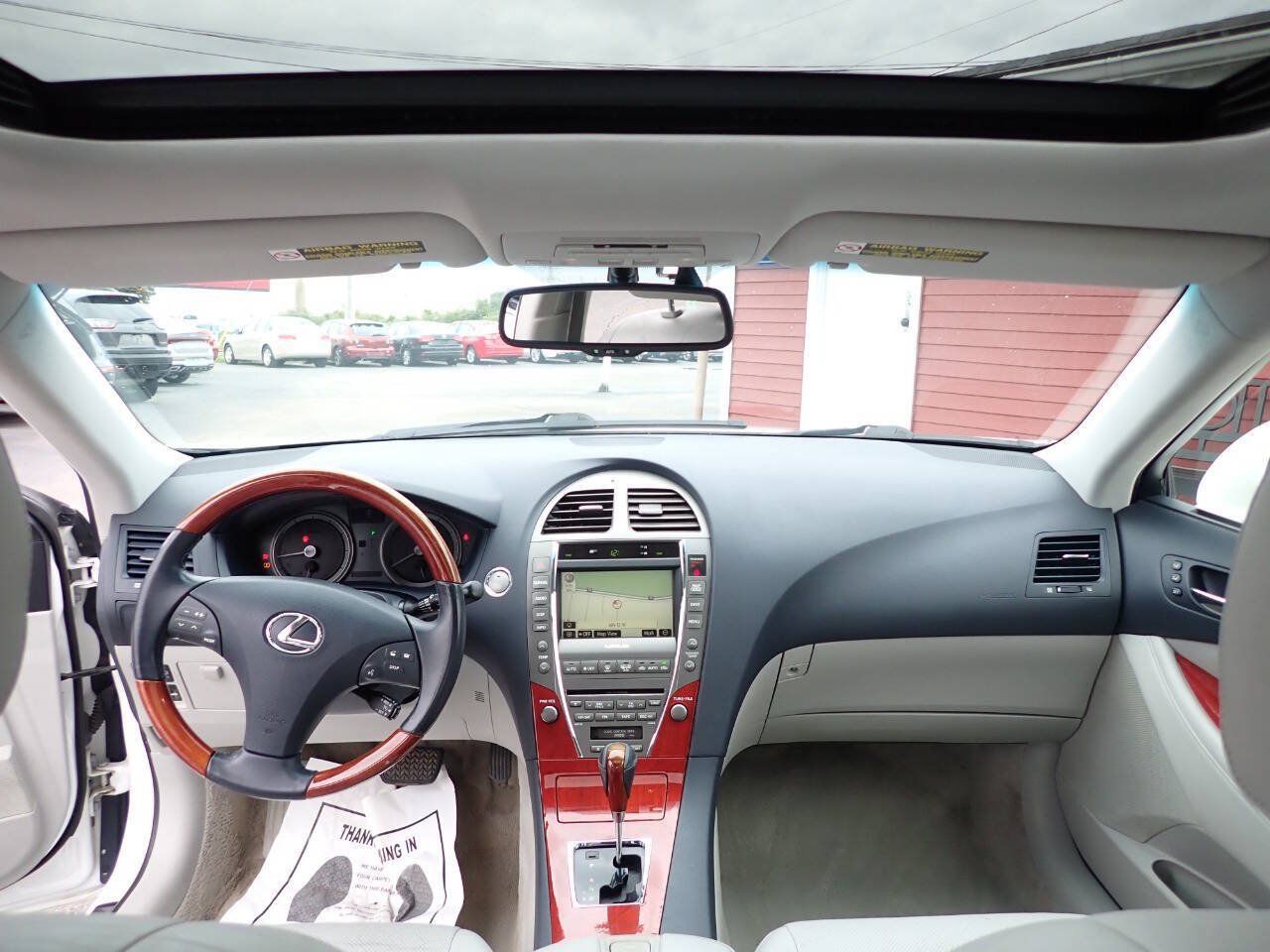 Used 2007 Lexus ES 350 w/ Premium Plus Pkg FWD image 10