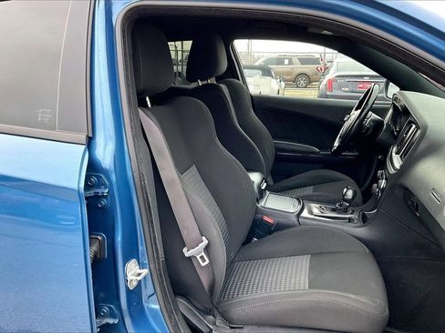 Used 2021 Dodge Charger R/T w/ Blacktop Package image 30