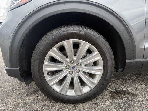 Used 2025 Ford Explorer Platinum w/ LUX Leather Package AWD/4WD image 28