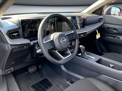 New 2026 Nissan Kicks S image 7