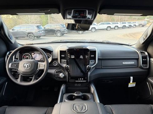 New 2026 RAM 1500 Laramie AWD/4WD image 8
