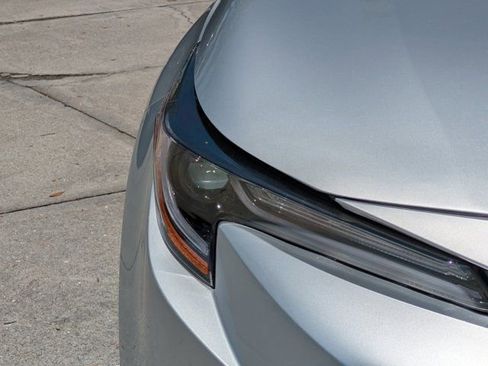 Used 2025 Toyota Corolla LE image 9