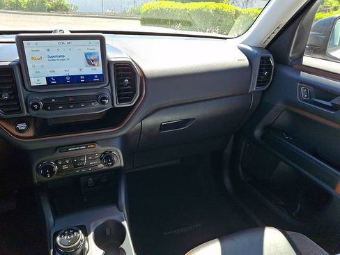 Used 2023 Ford Bronco Sport Outer Banks w/ Tech Package AWD/4WD image 17