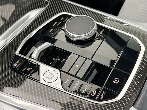 Certified 2025 BMW X5 M60i w/ Climate Comfort Package image 17