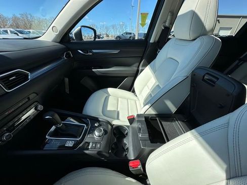 New 2025 MAZDA CX-5 AWD 2.5 S w/ Preferred Package image 25