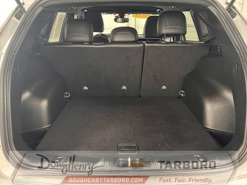 Used 2025 Jeep Compass Trailhawk AWD/4WD image 33