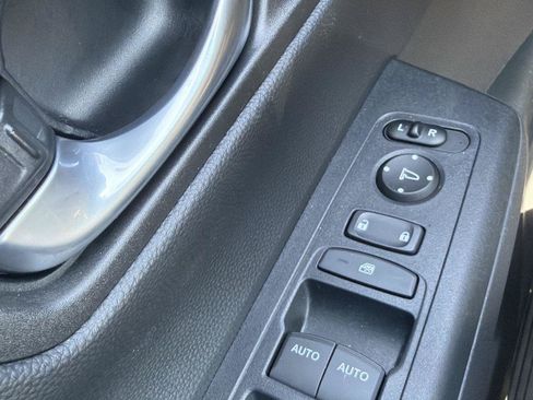 Used 2025 Honda CR-V Sport image 27
