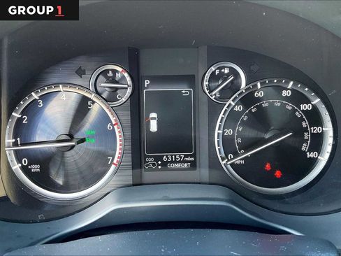 Certified 2022 Lexus GX 460 Luxury w/ Off Road Package image 23