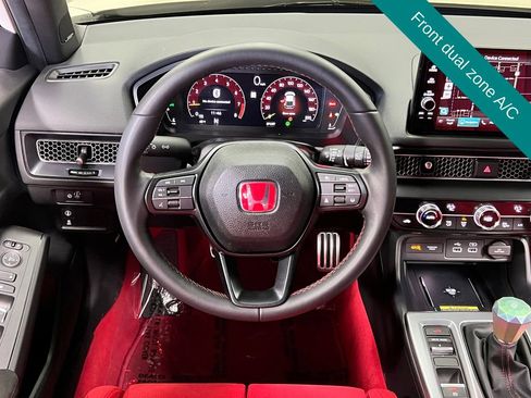 Used 2025 Honda Civic Type R image 3