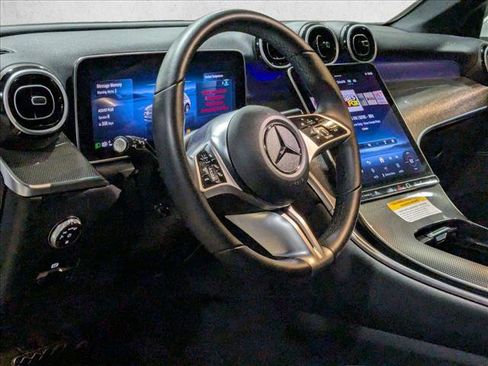 Certified 2025 Mercedes-Benz GLC 300 4MATIC image 10