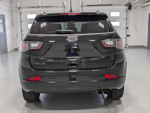 Used 2022 Jeep Compass High Altitude AWD/4WD image 9
