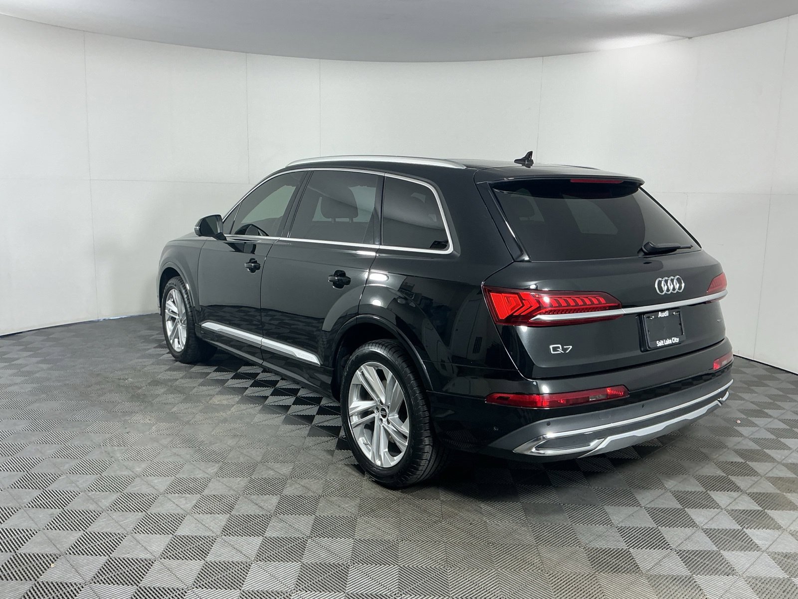 Used 2022 Audi Q7 3.0T Premium Plus AWD/4WD image 7
