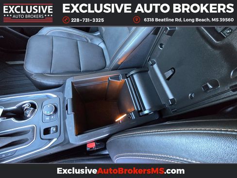 Used 2020 Chevrolet Traverse Premier w/ Redline Edition image 36