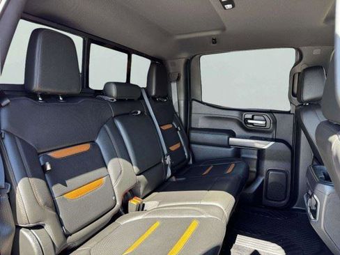 Used 2020 GMC Sierra 1500 AT4 w/ AT4 Premium Package AWD/4WD image 45