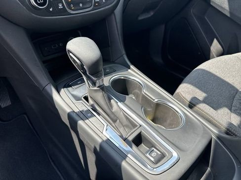 Used 2024 Chevrolet Equinox LT image 23
