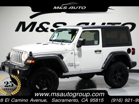 Used 2018 Jeep Wrangler Sport image 1