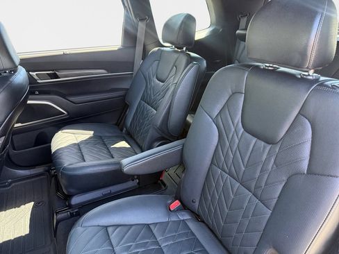 Used 2025 Kia Telluride EX X-Line AWD/4WD image 9
