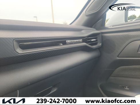 Used 2025 Ford Mustang GT RWD image 24