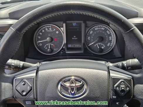 Used 2021 Toyota Tacoma TRD Pro AWD/4WD image 32