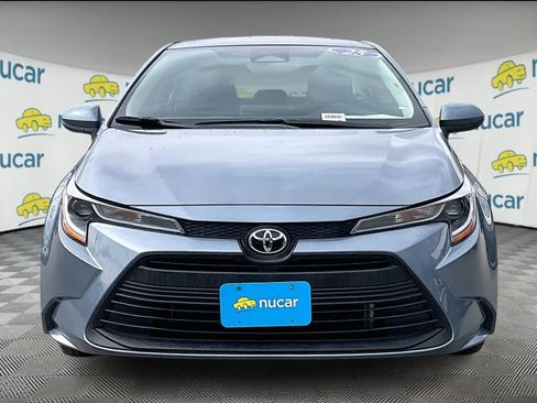 Certified 2025 Toyota Corolla LE FWD image 2