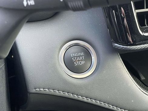 Used 2024 Toyota Highlander XSE image 26